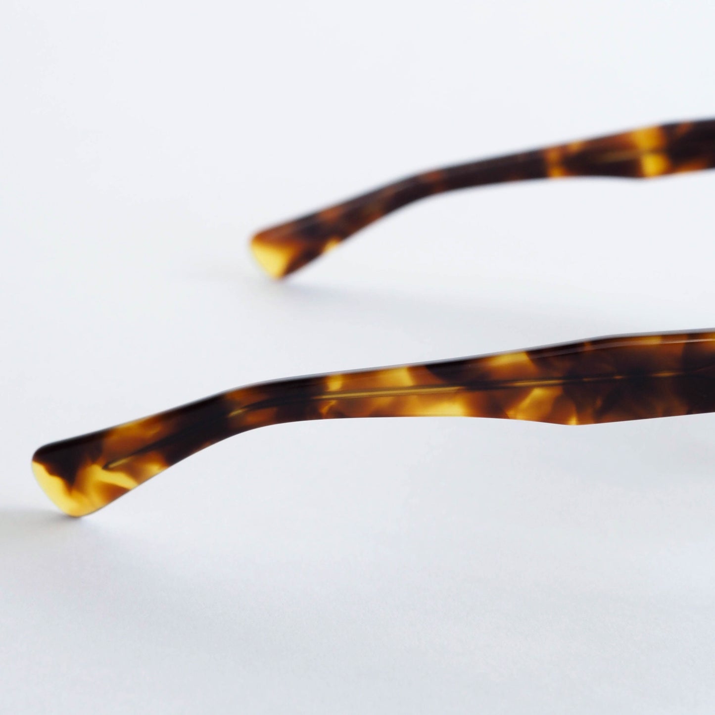 LE CHAT col.Dark Tort