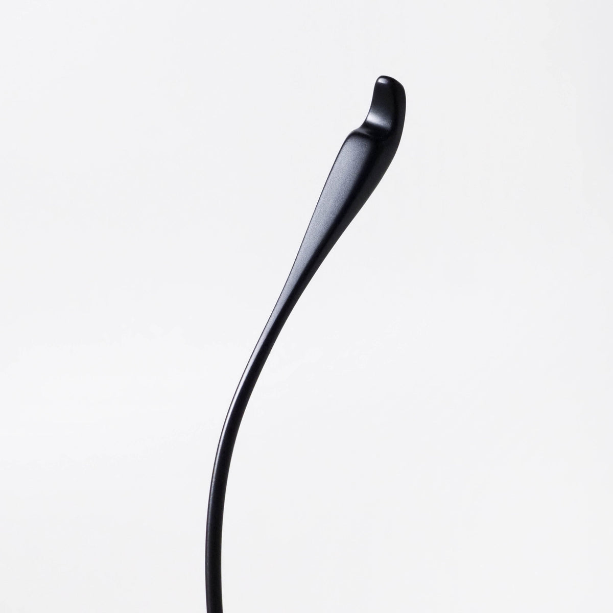 YA-004 col.04 black matte