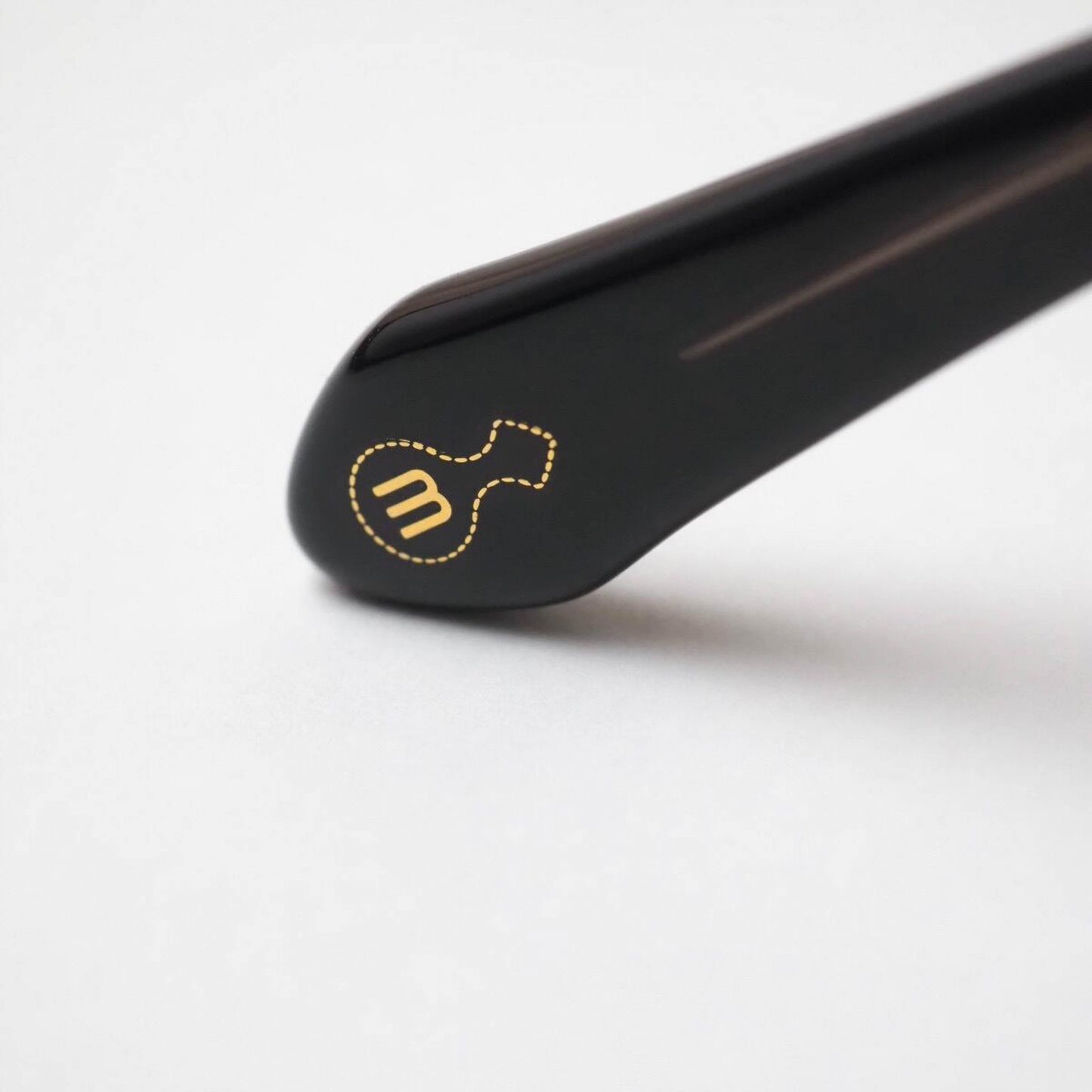 M1029 col.BLK-G