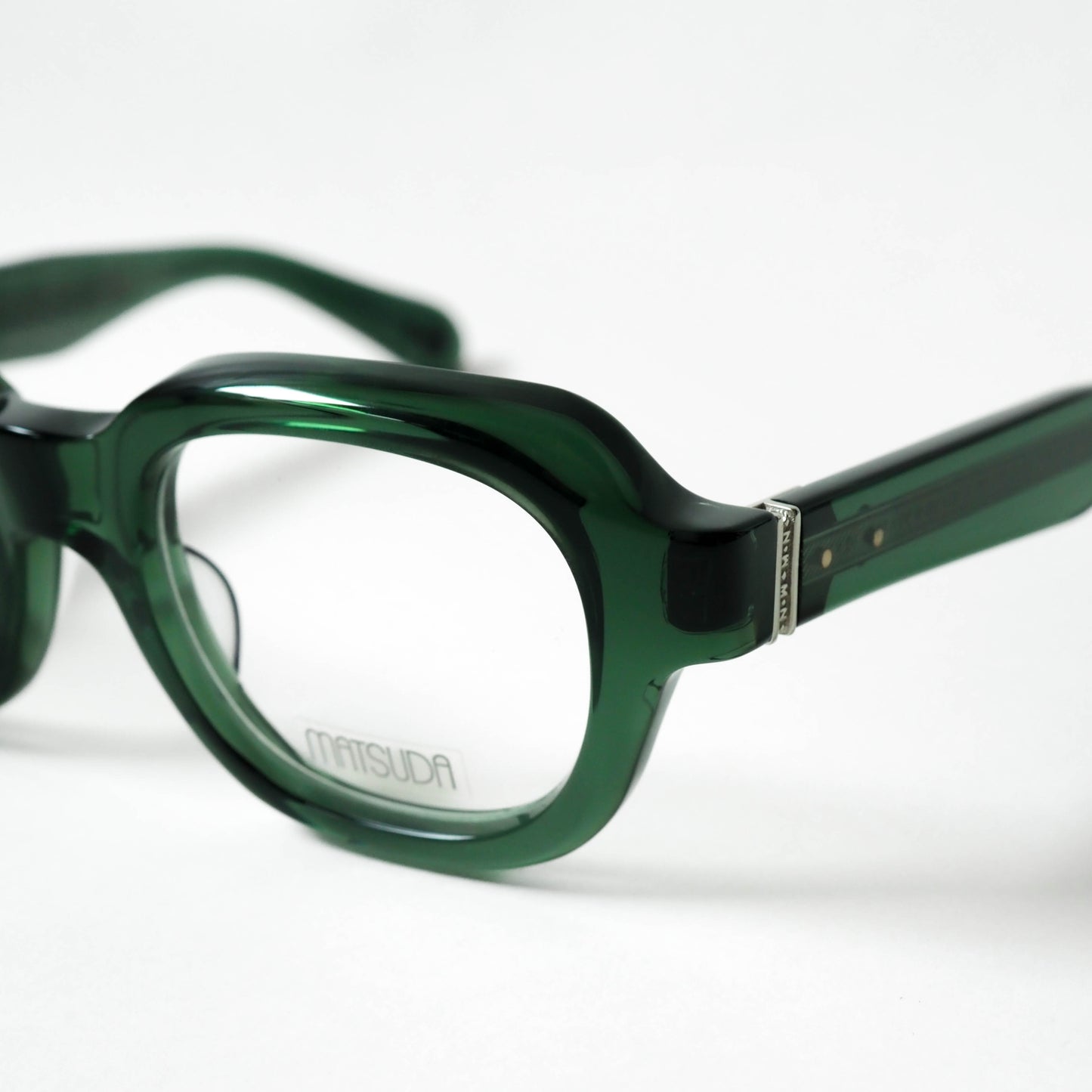 M1028 col.BGN