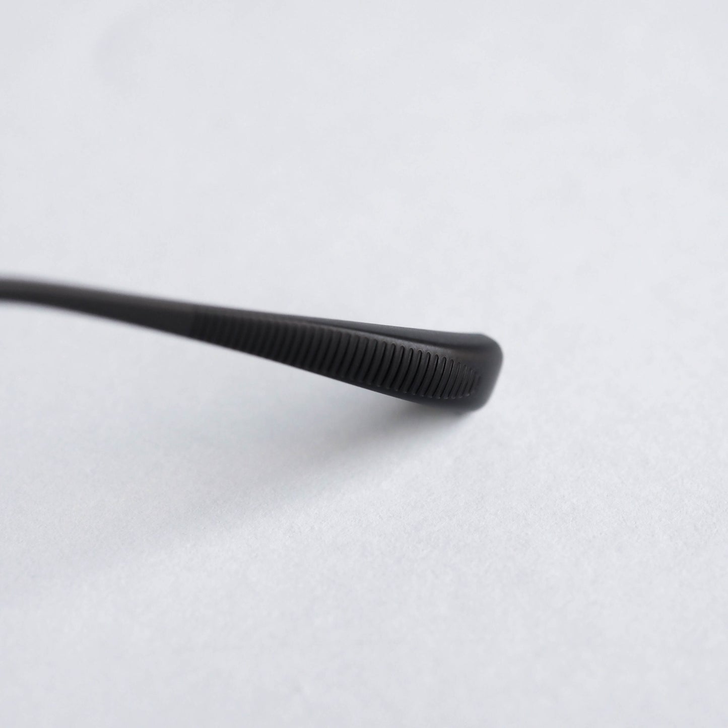 PASADENA col.03 (Black / White gold)