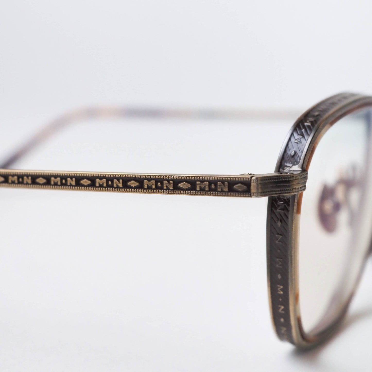 M3101-i col.AG-DBR