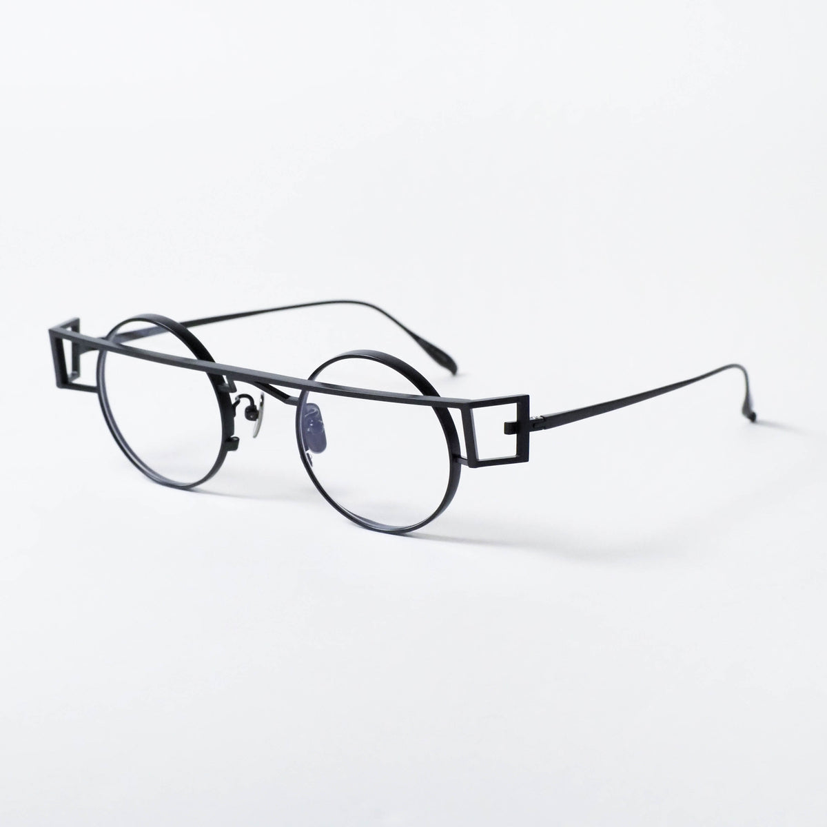 YA-004 col.04 black matte