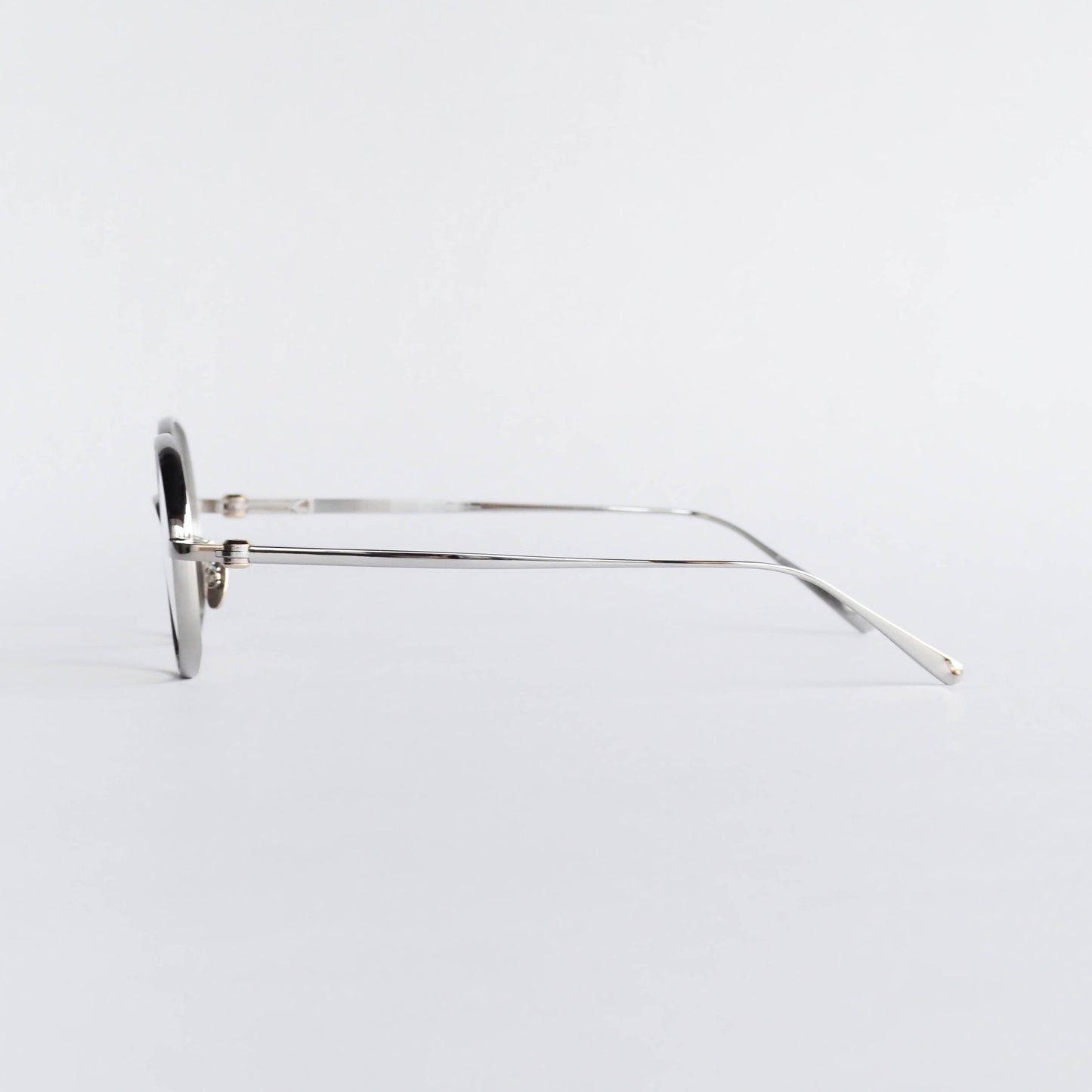PASADENA col.02 (Titanium)