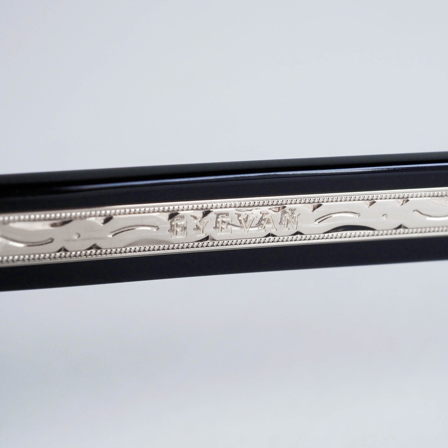 Webb(47) col.PBK-LT.BR