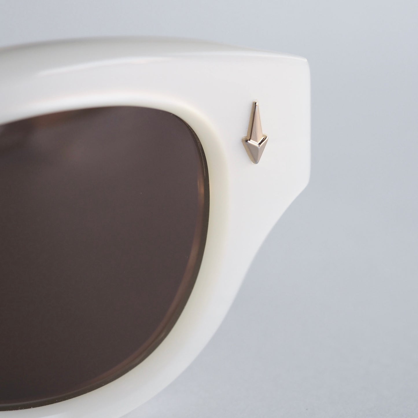 Voyante col.PEARL WHITE