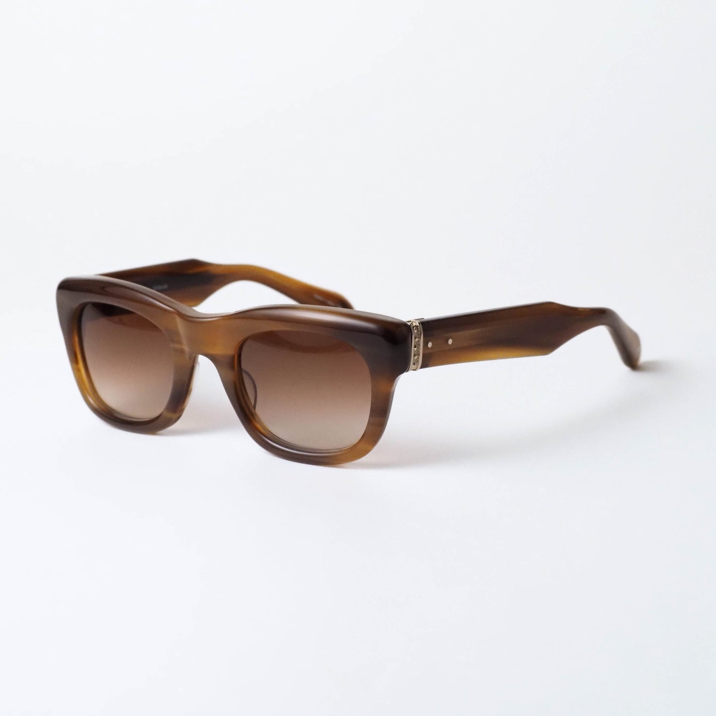 M1042-SUN col.BLN