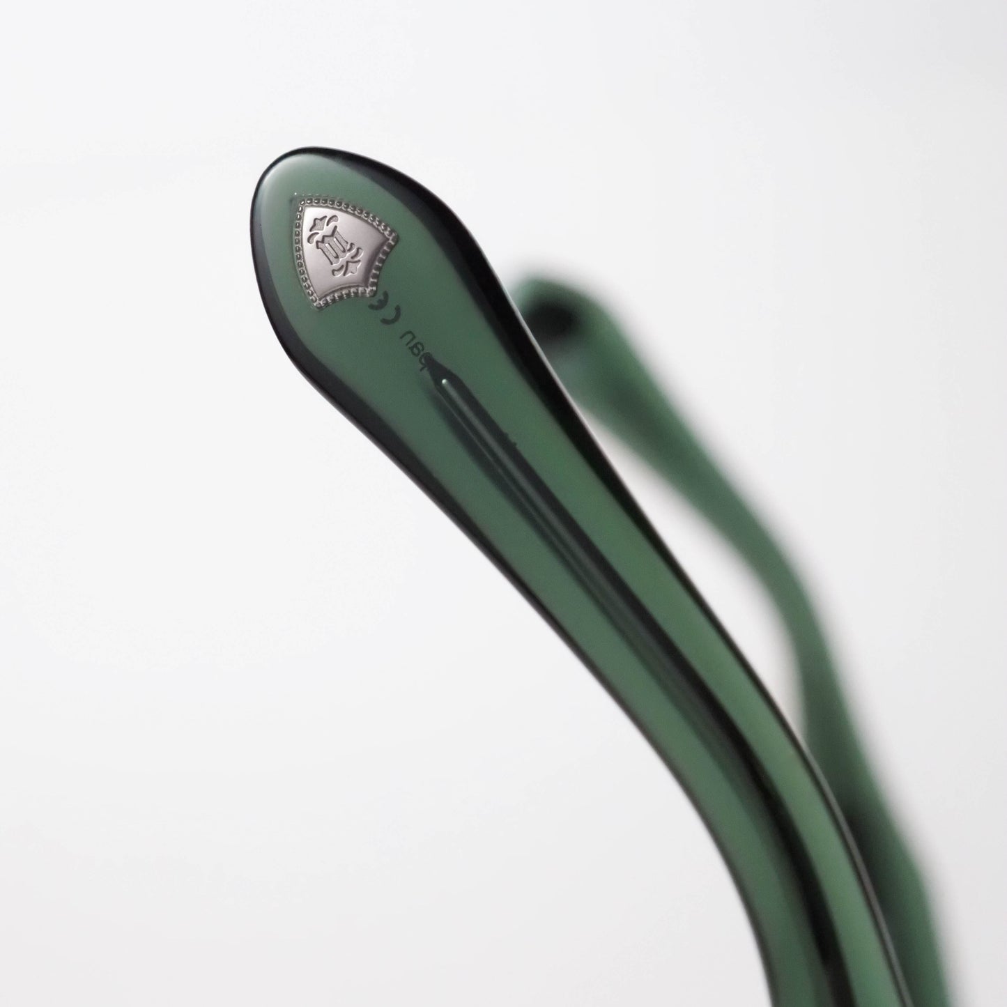 M1042 col.BGN