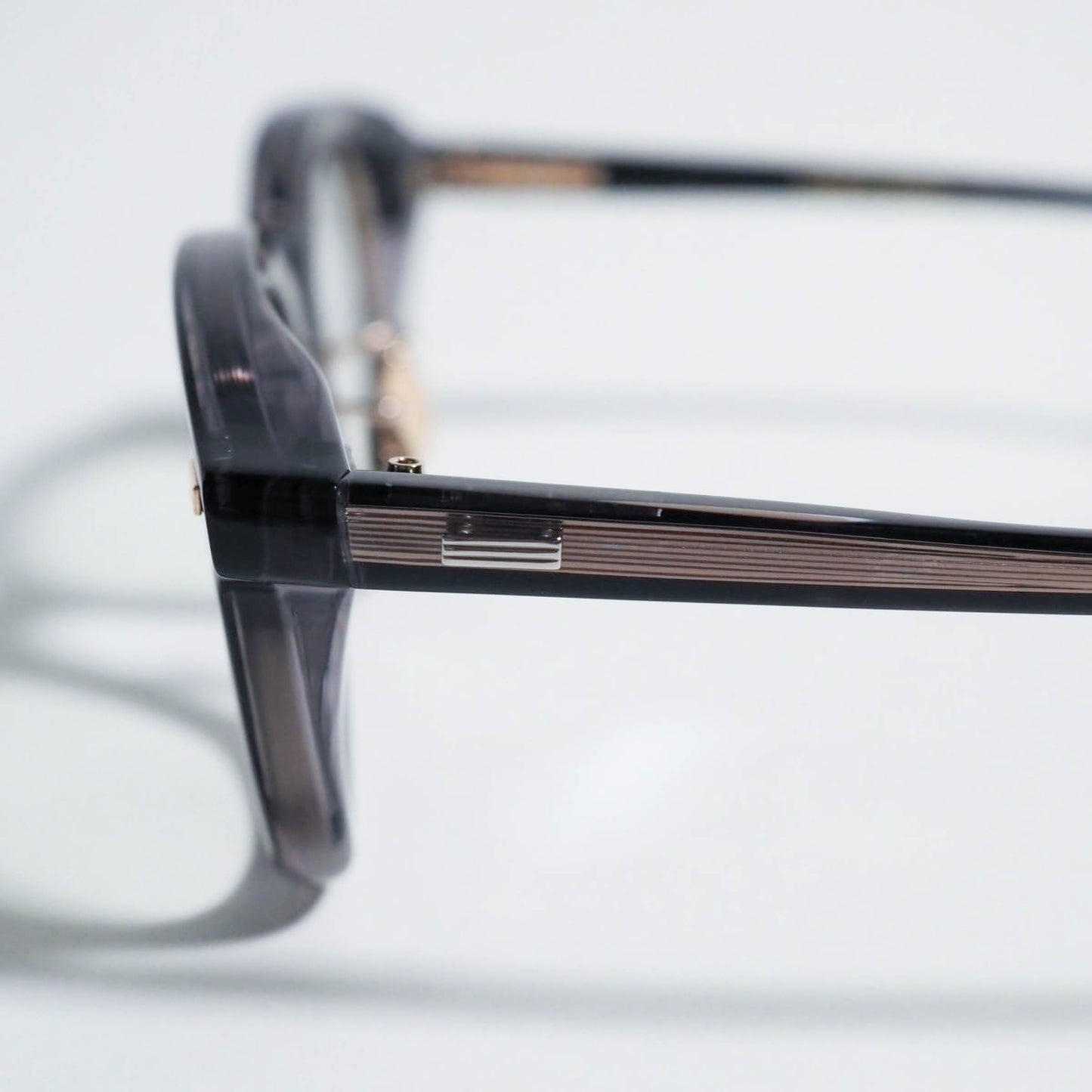 BASTILLE col.02 (Black+Clear / White gold)