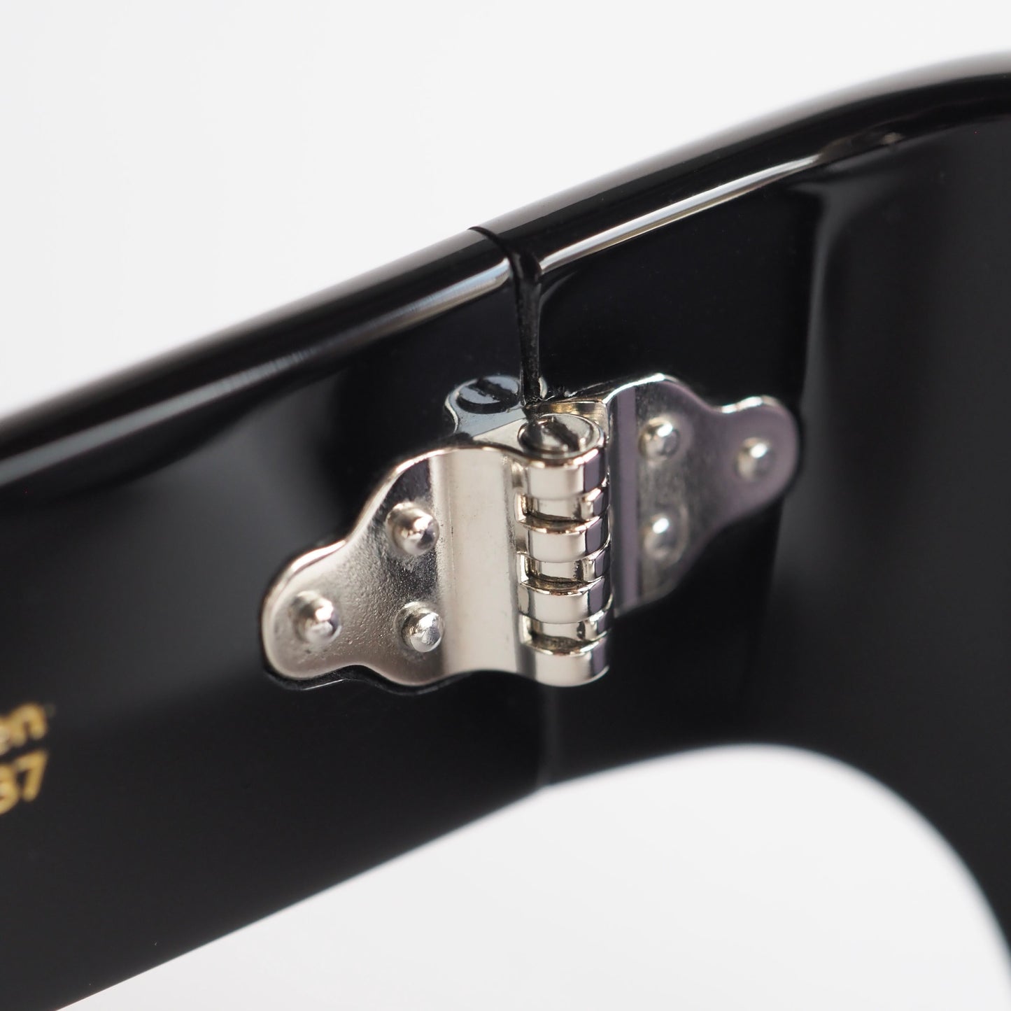 AYREEN col.Black-Black