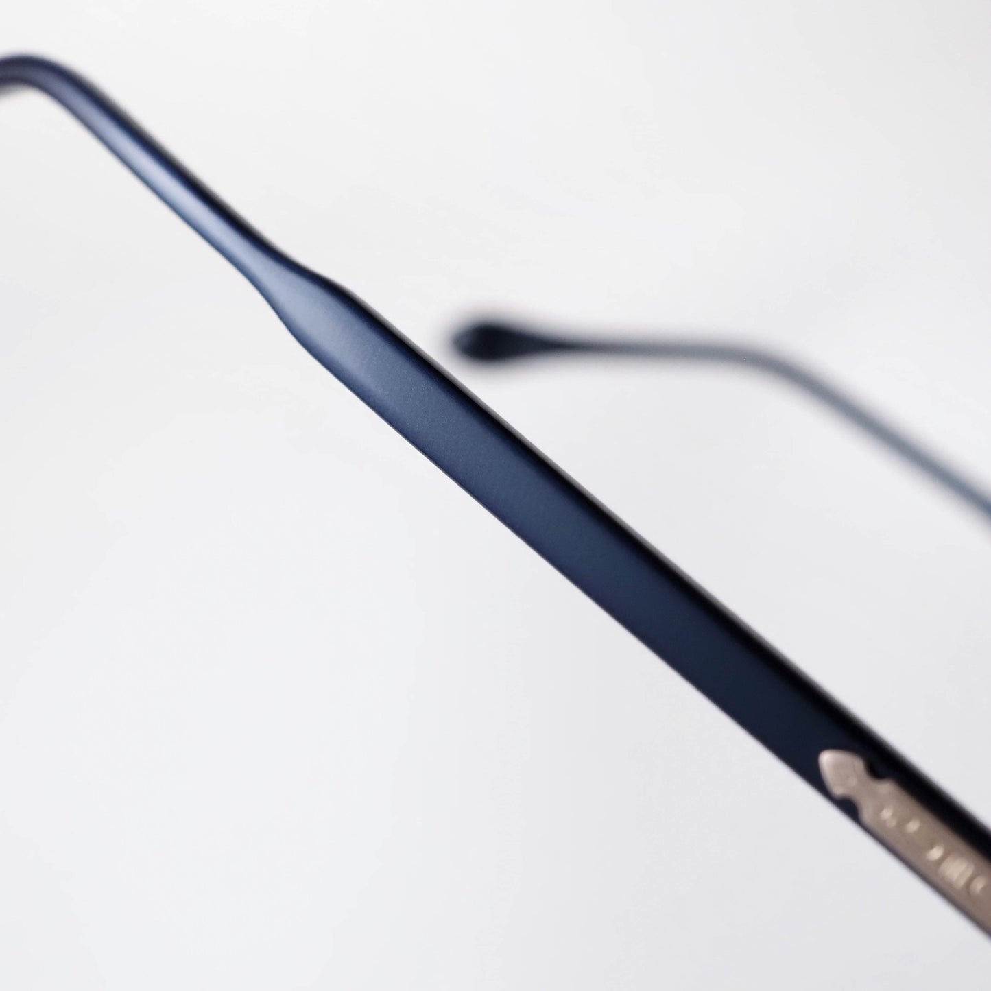 M5010 col.BG-NVY