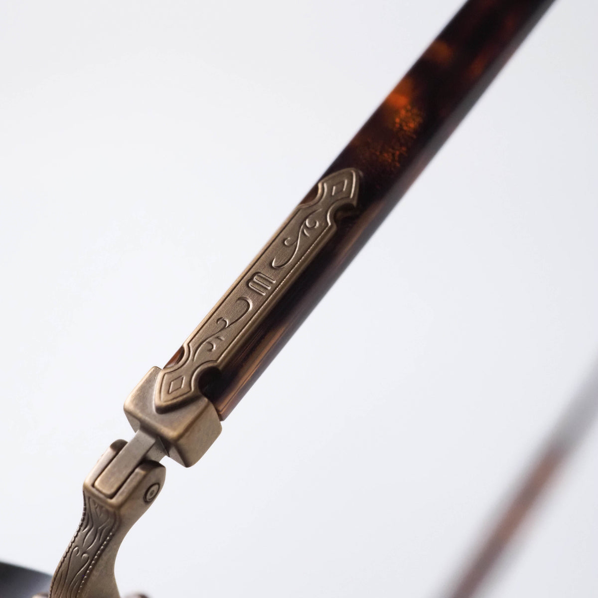M5011 col.AG-DTO