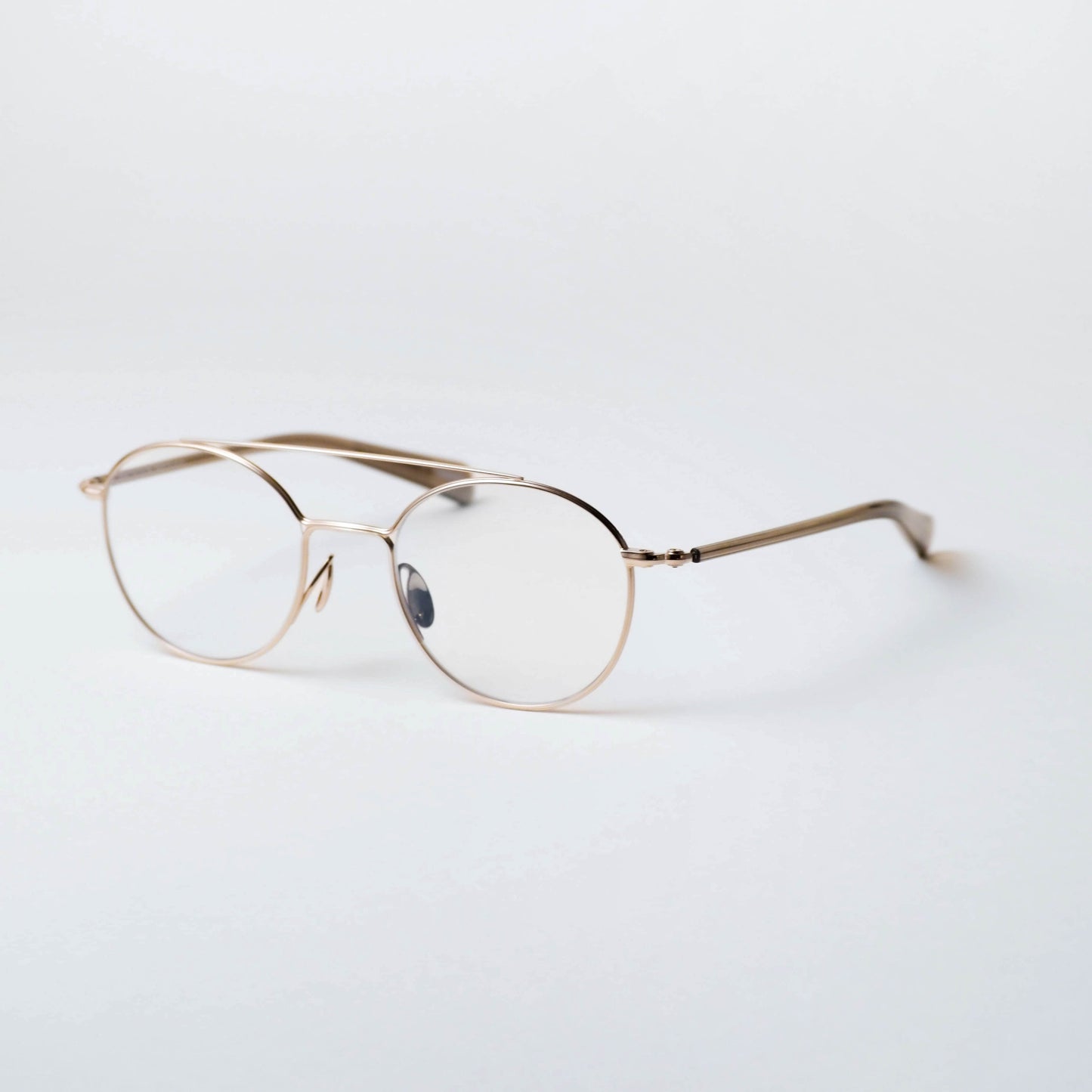 U-177 Aaron col.01(White gold / Taupe)