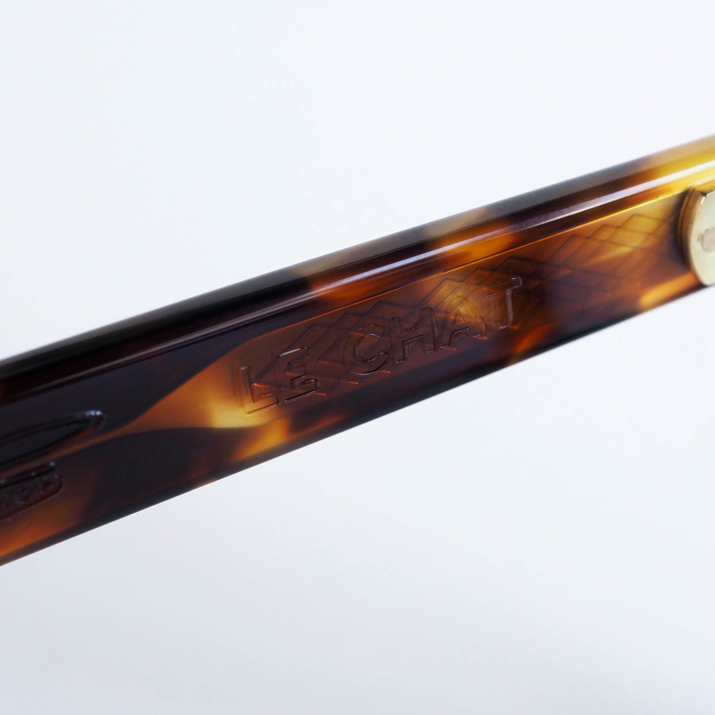 LE CHAT col.Dark Tort