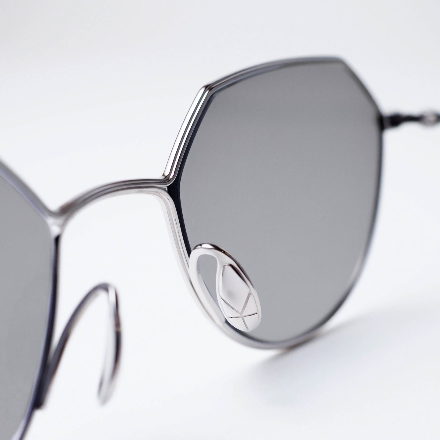 U-178-SG Harry col.02(Silver / Black)