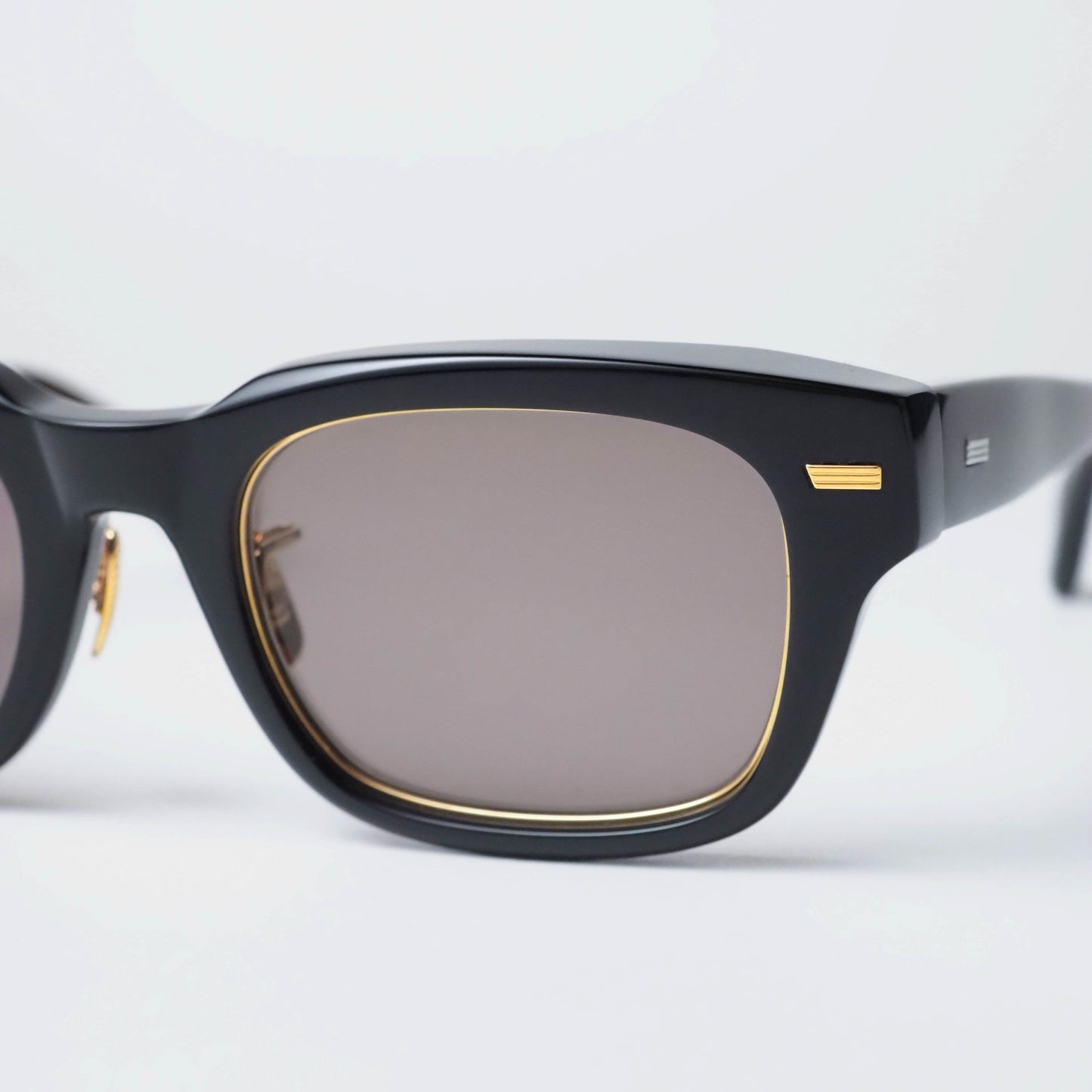 WILLIAMSBURG-SG col.01 (Black / Gold)