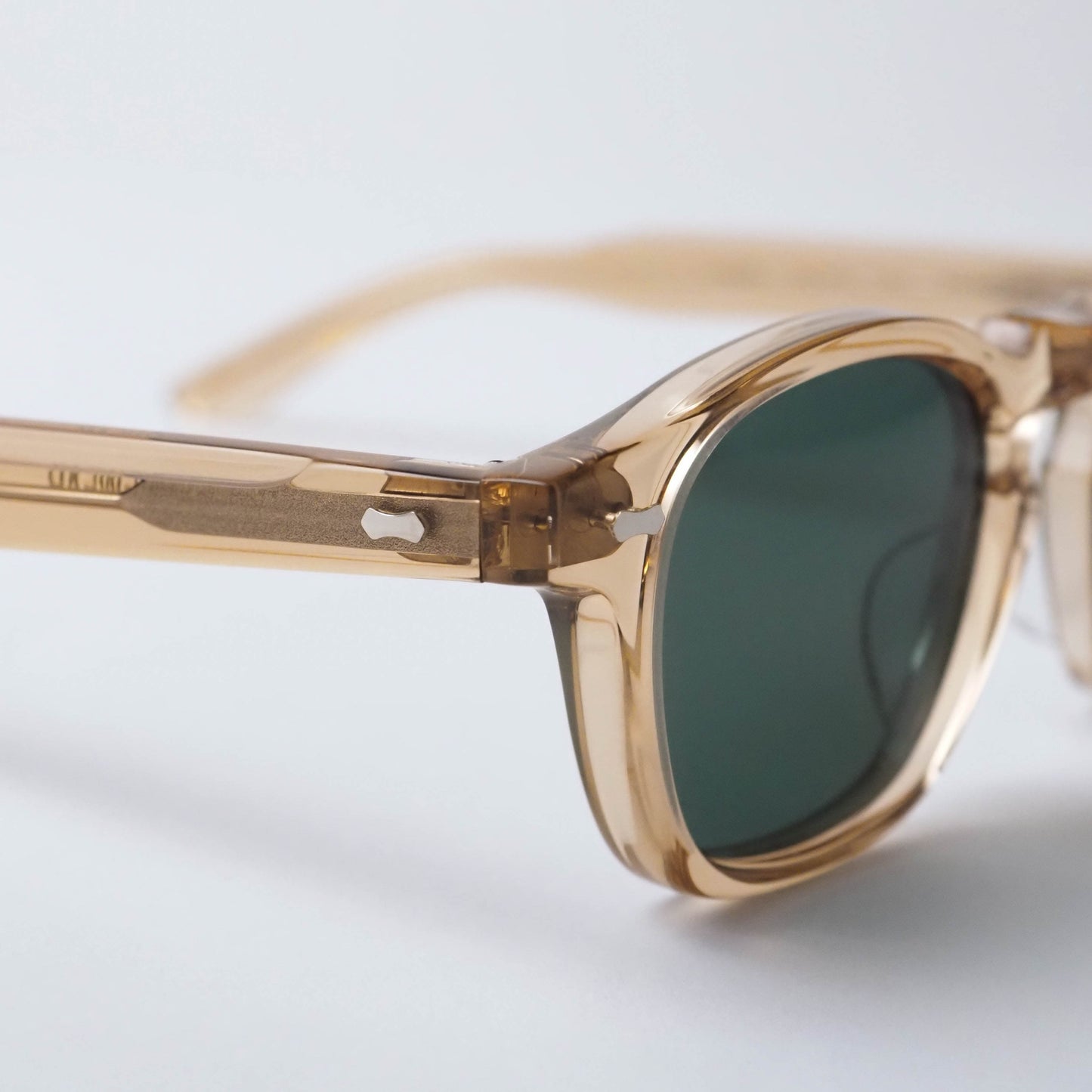 CORD col.Eco Champagne / Bottle Green