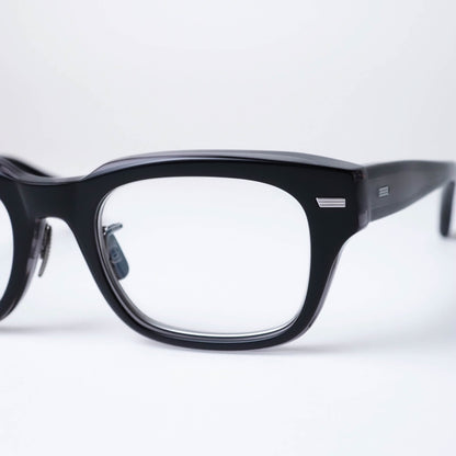 WILLIAMSBURG col.02 (Black Clear / Silver)