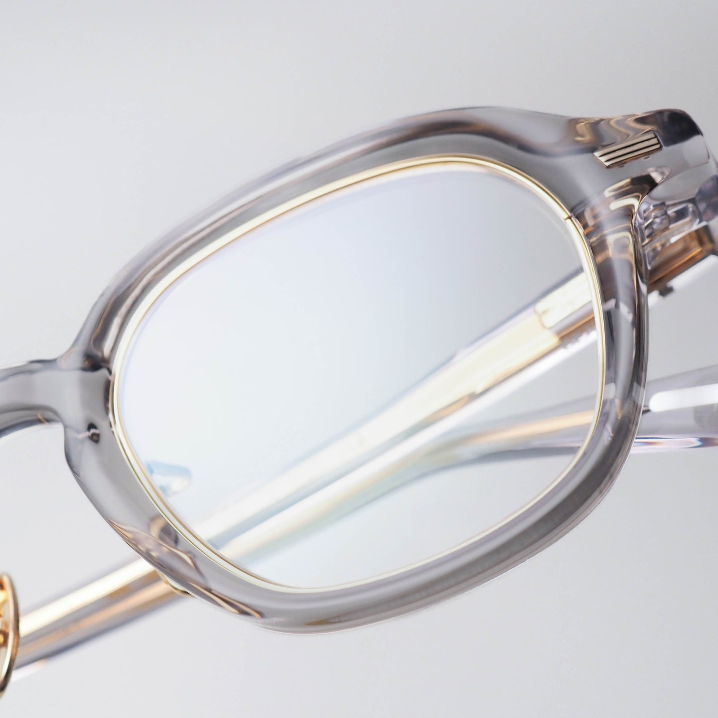 BEACON col.04 (Clear gray / Gold)