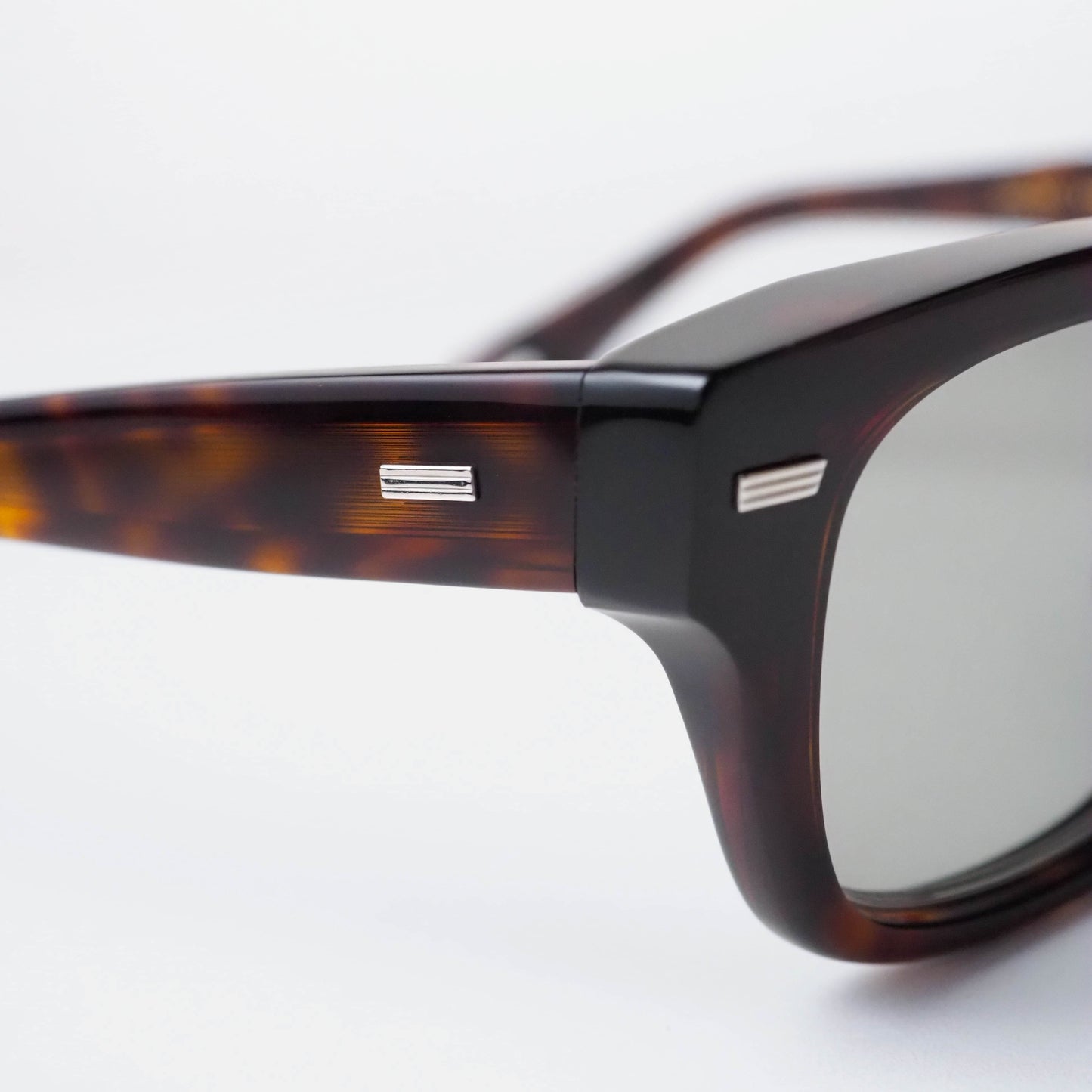 WILLIAMSBURG-SG col.03 (Demi / Silver)