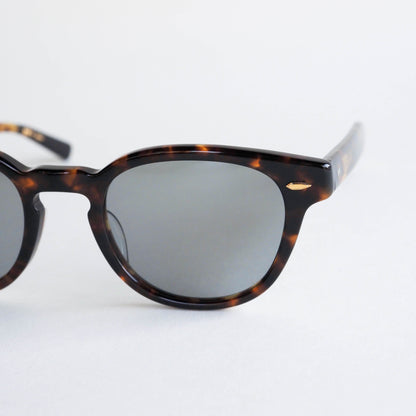 Webb(49) col.TORT-GRY