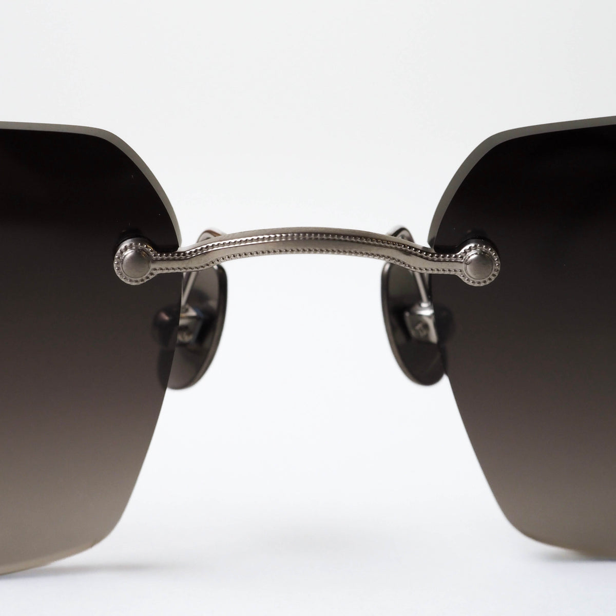 M5008 SUN col.BS