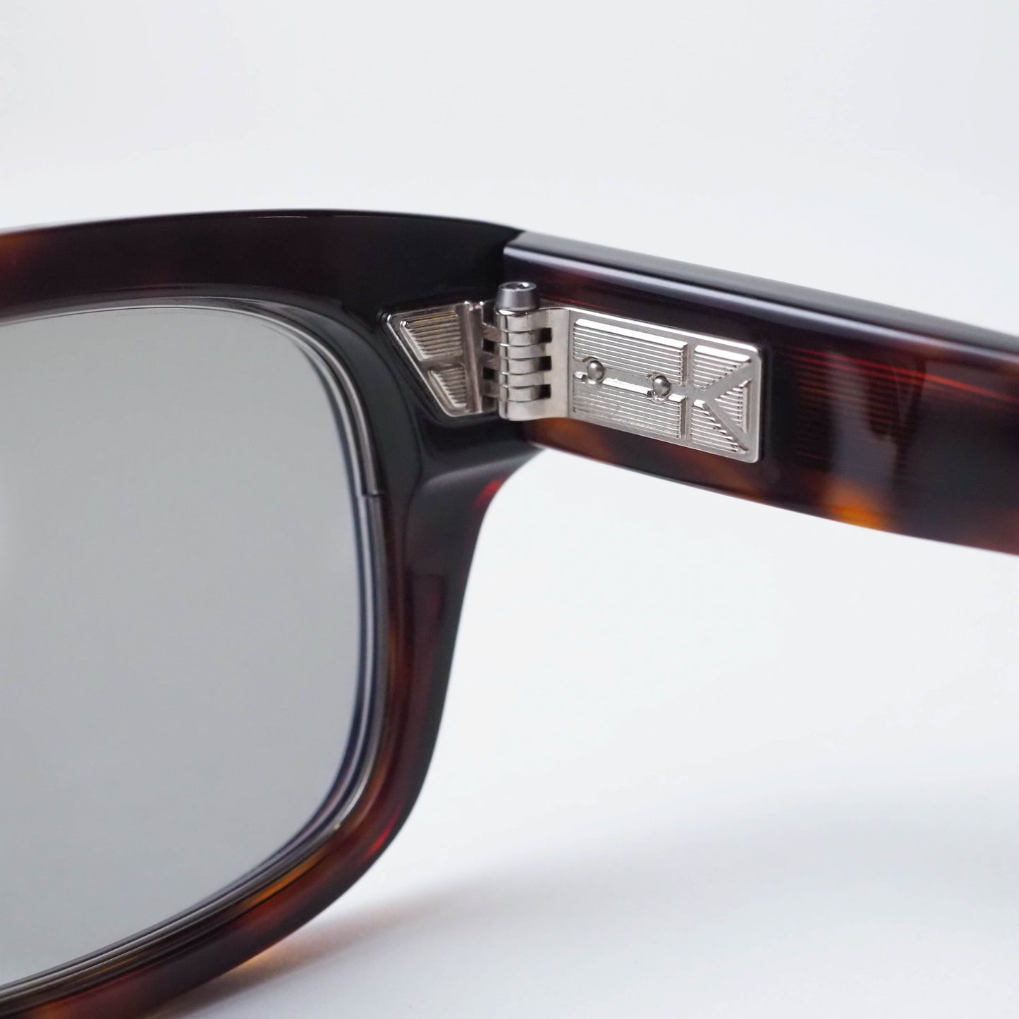 WILLIAMSBURG-SG col.03 (Demi / Silver)