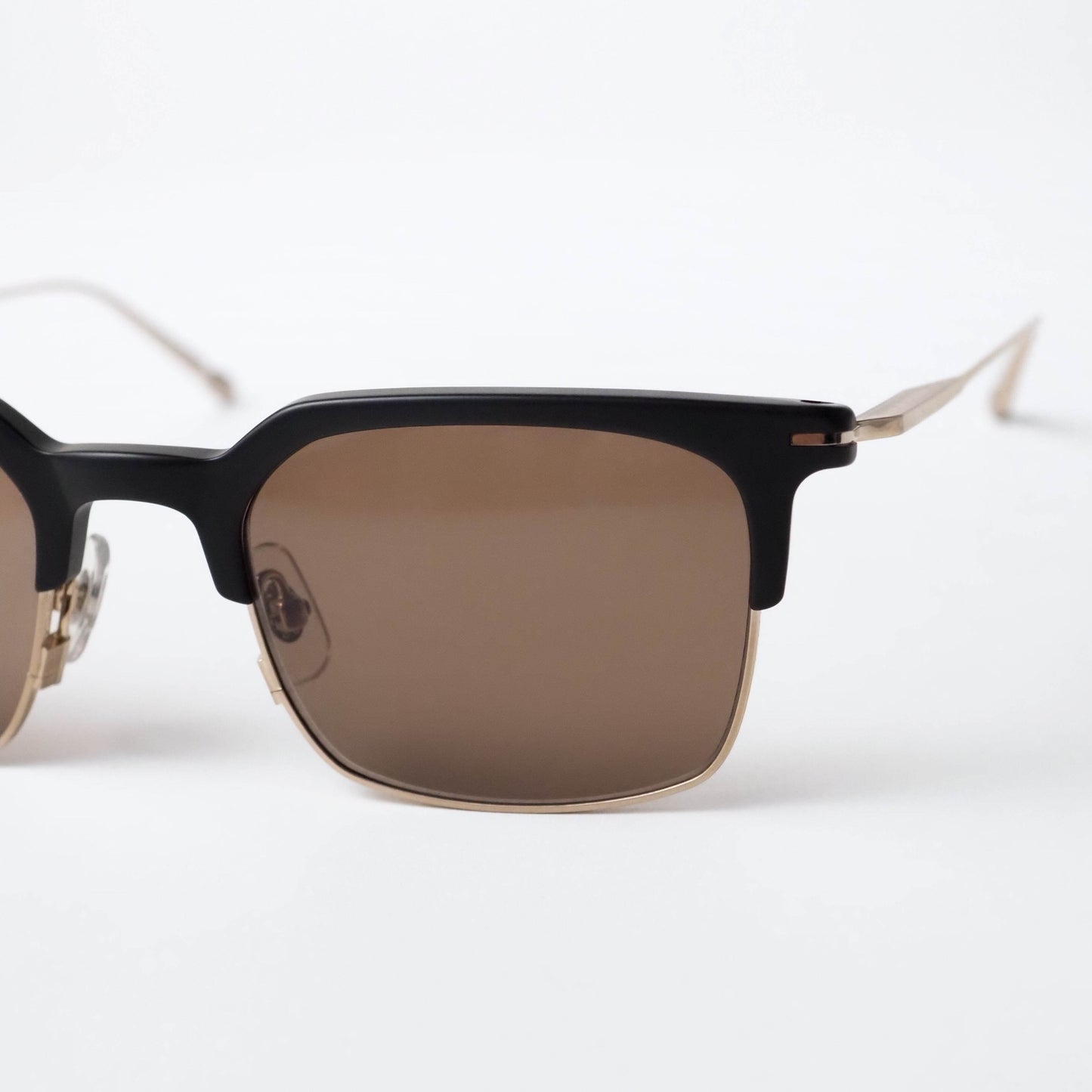 M2075 col.MBK-BG