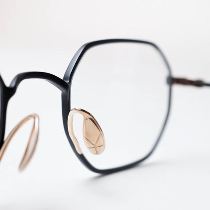 U-180 Nathan col.04(Matt black / White gold)