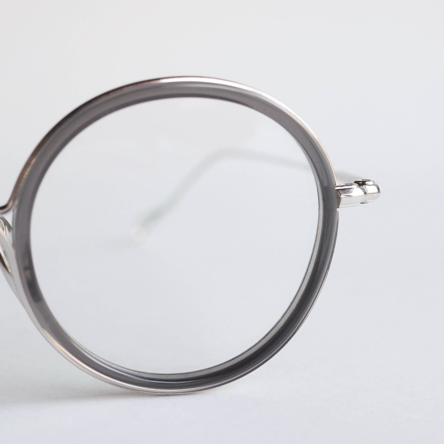 U-162 F.Kandinsky col.02(Silver/Clear gray)