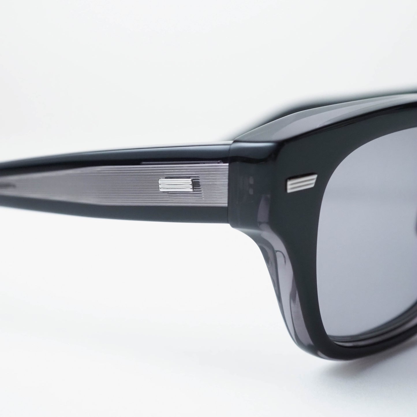 WILLIAMSBURG-SG col.02 (Black Clear / Silver)