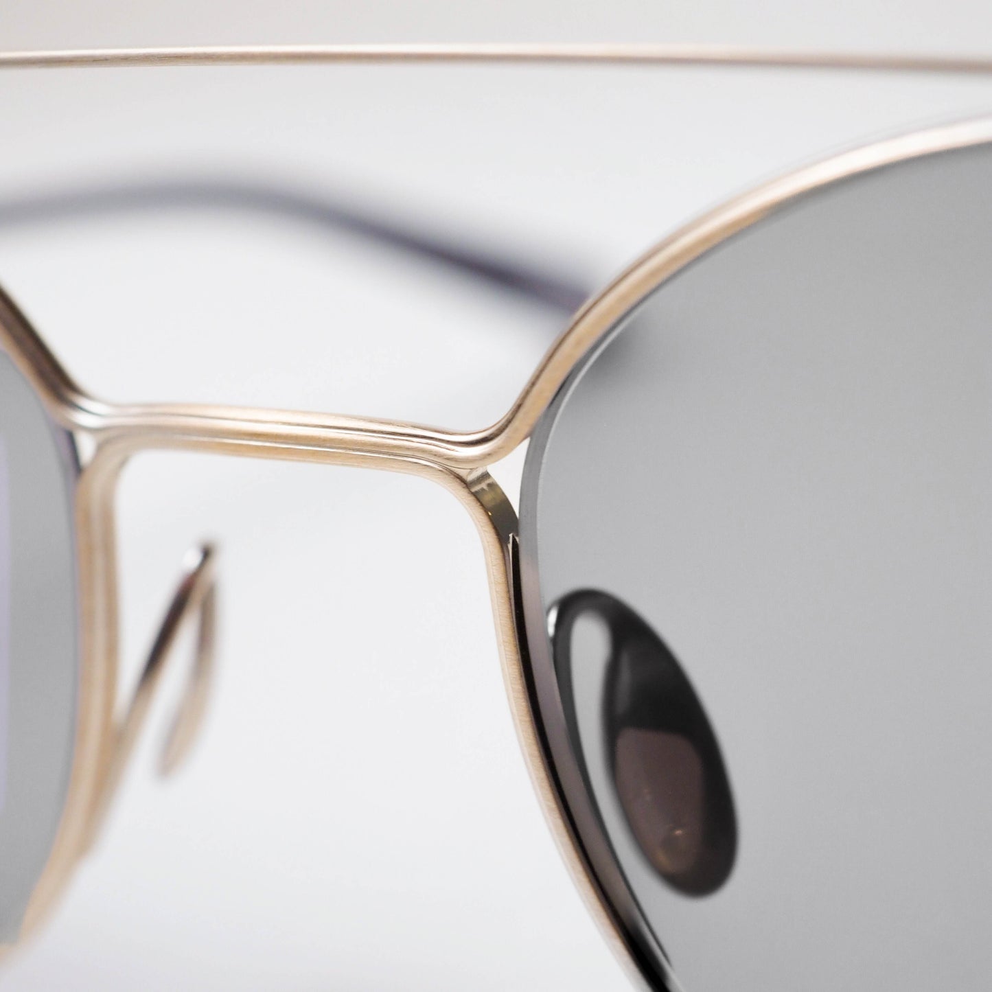 U-177 SG Aaron col.03(Omomuki / Clear gray)