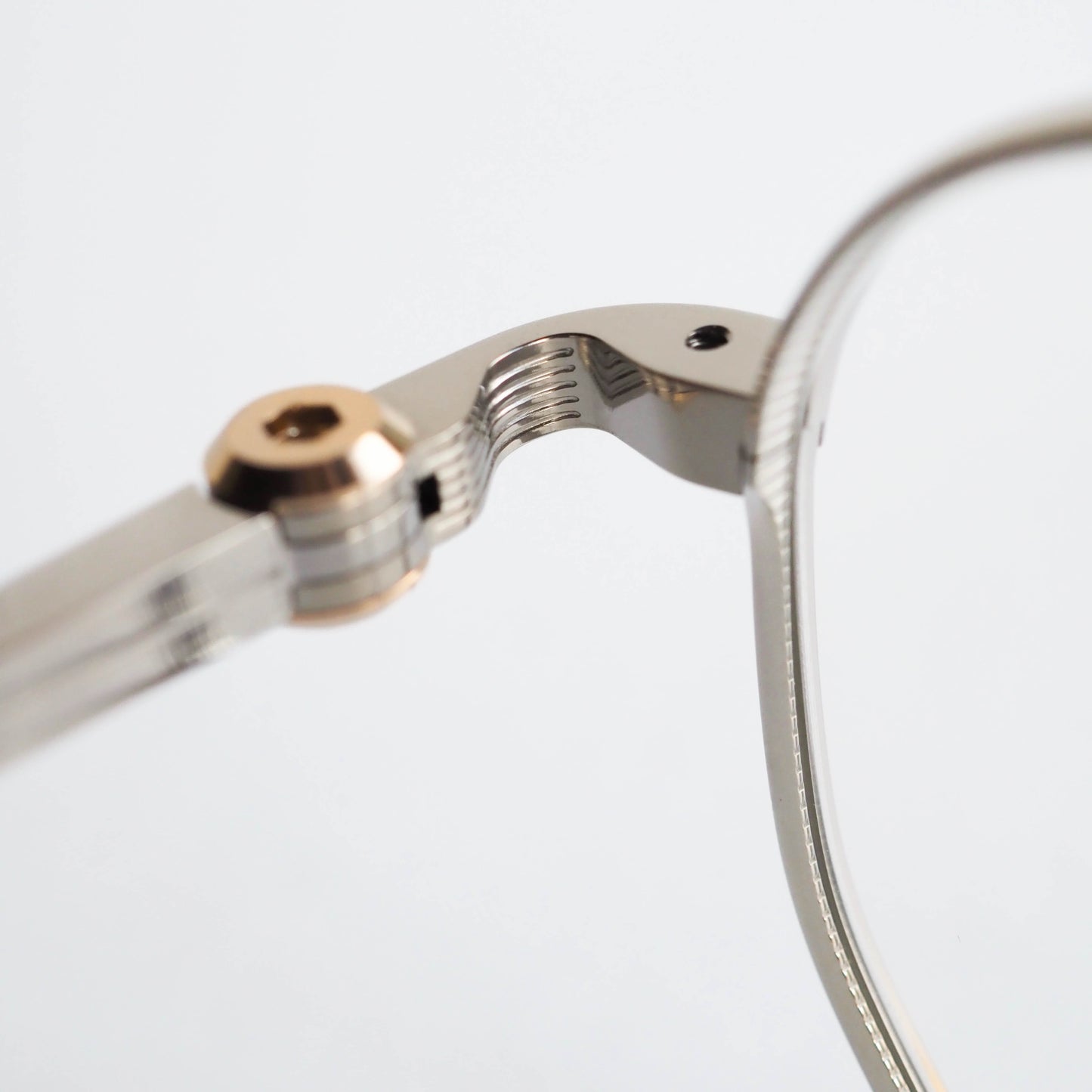 MALIBU col.02 (Titanium)