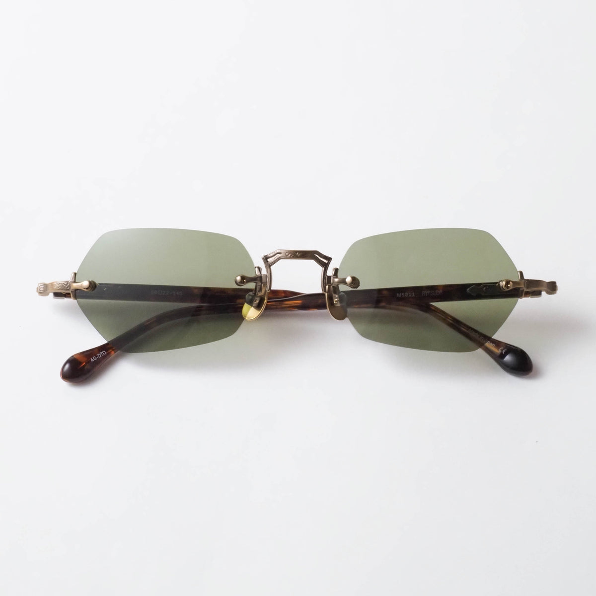 M5011 col.AG-DTO