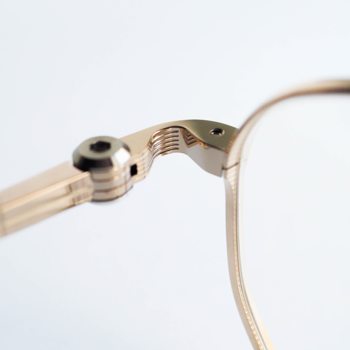 MALIBU col.01 (White gold)
