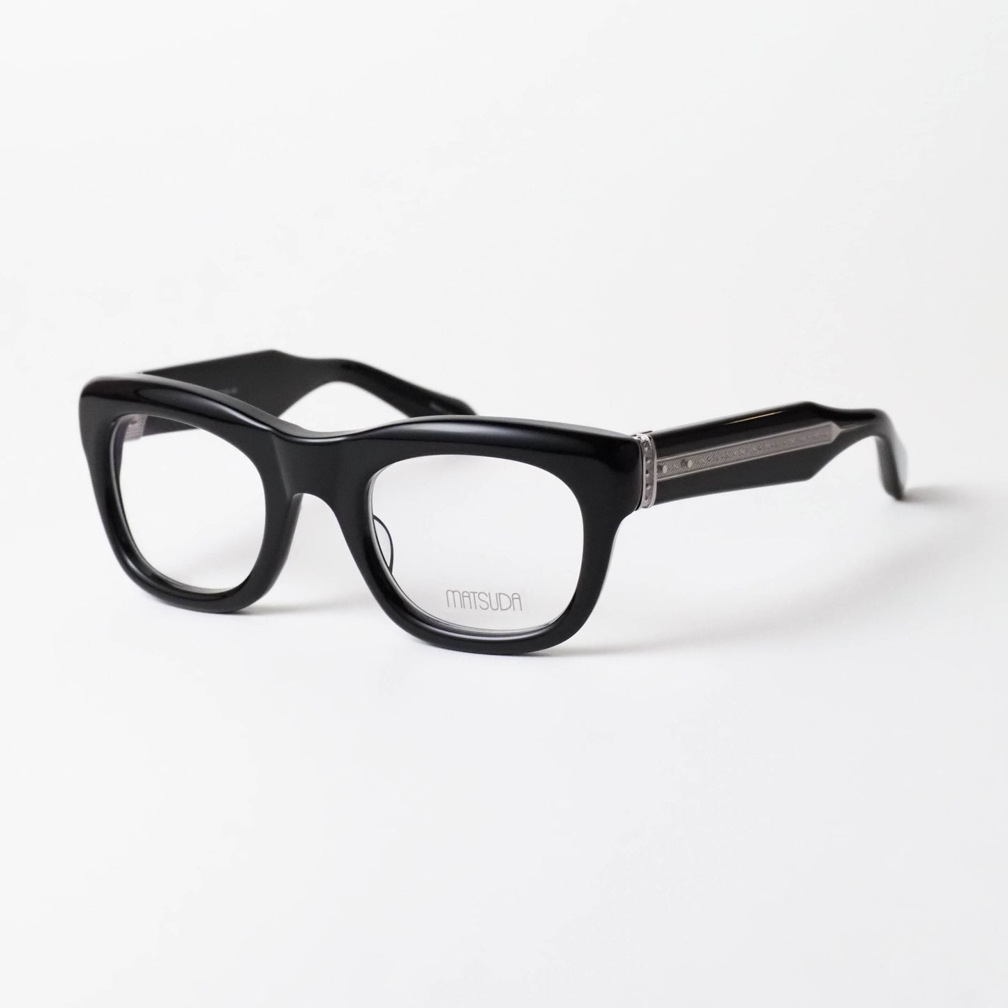 M1042 col.BLK-S