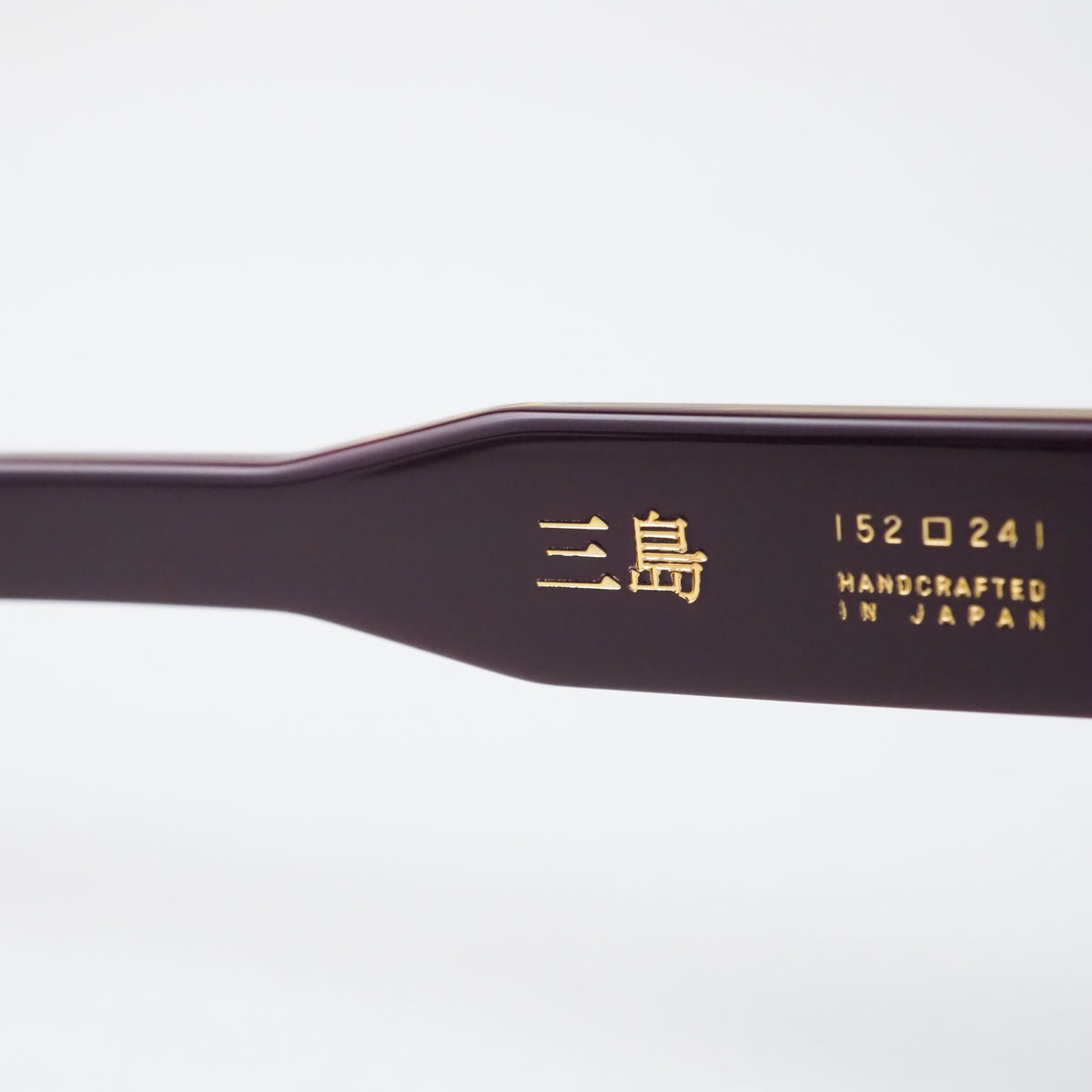 MISHIMA（三島）col.Wine