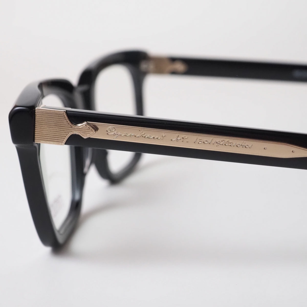 M1043 col.BLK
