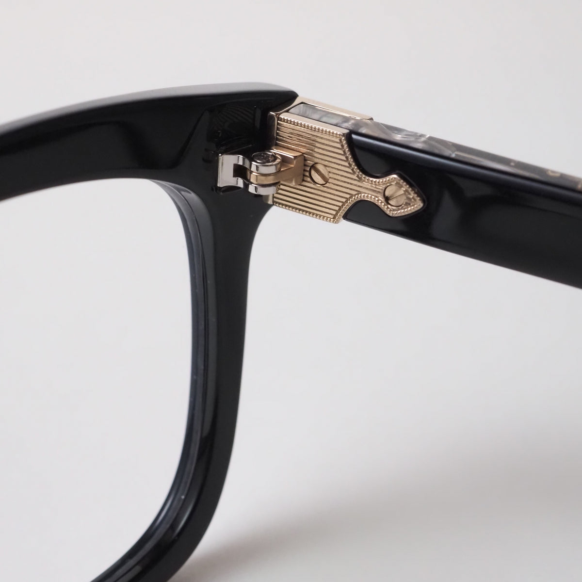 M1043 col.BLK