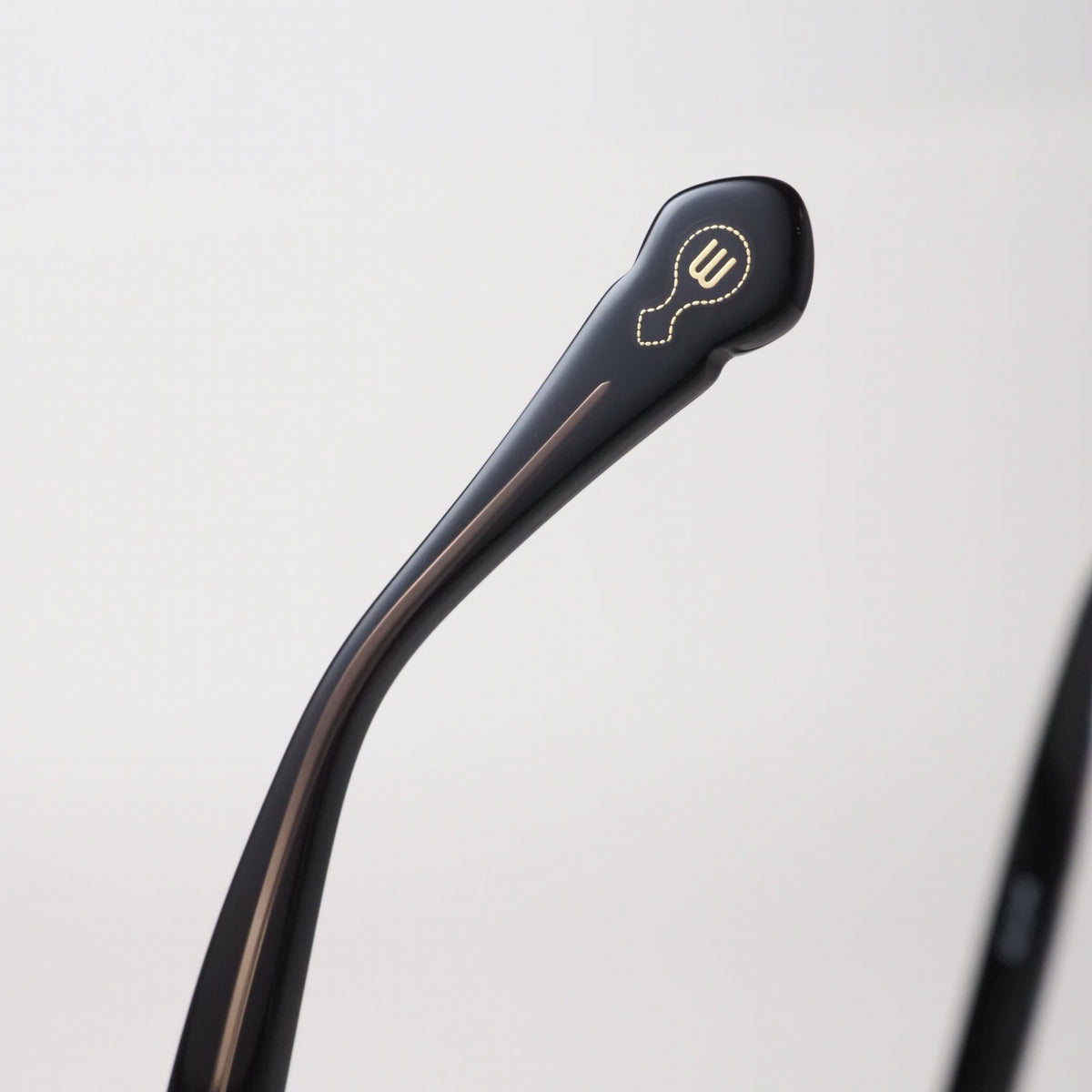 M1043 col.BLK