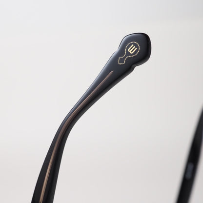 M1043 col.BLK
