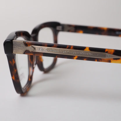 M1043 col.DTO