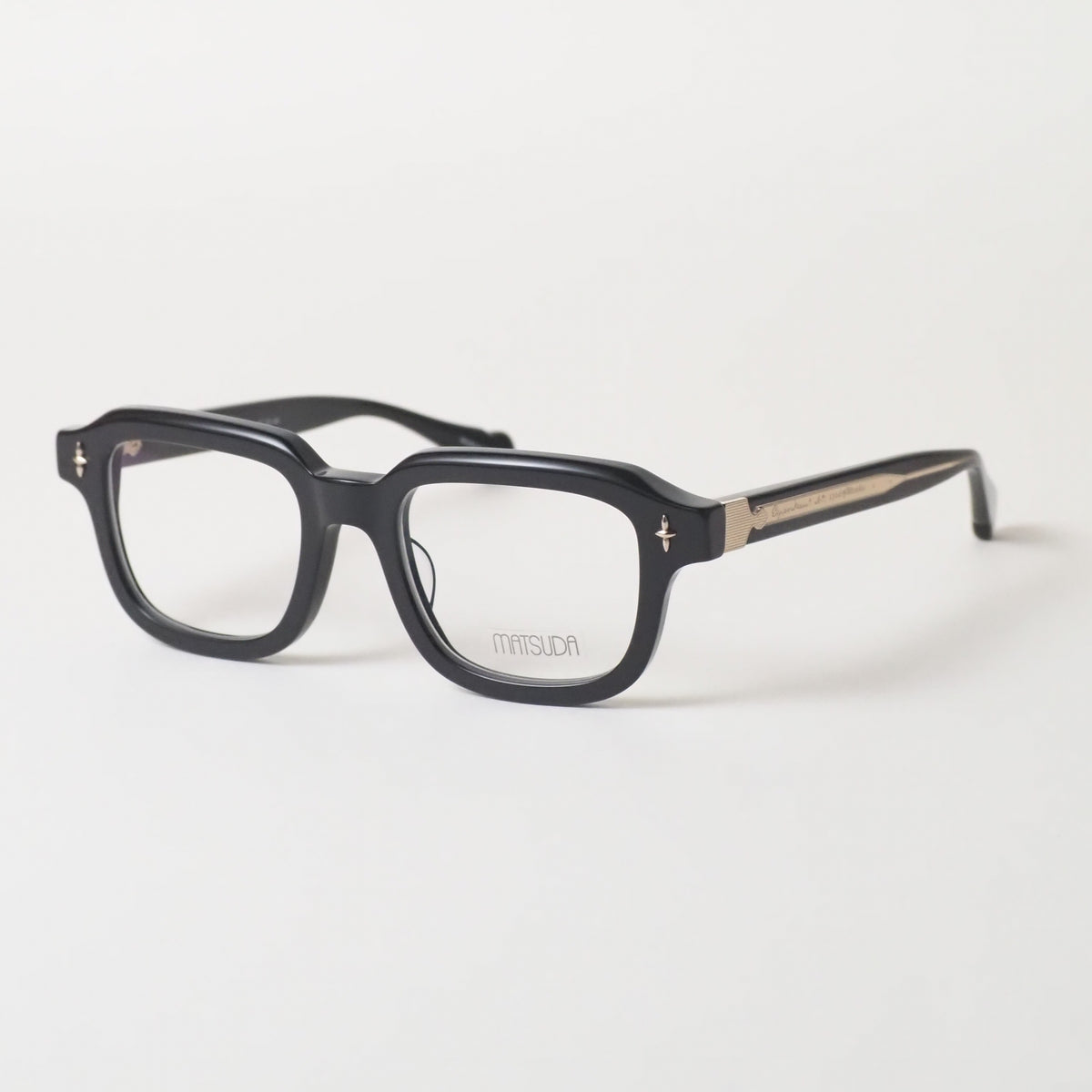 M1044 col.BLK
