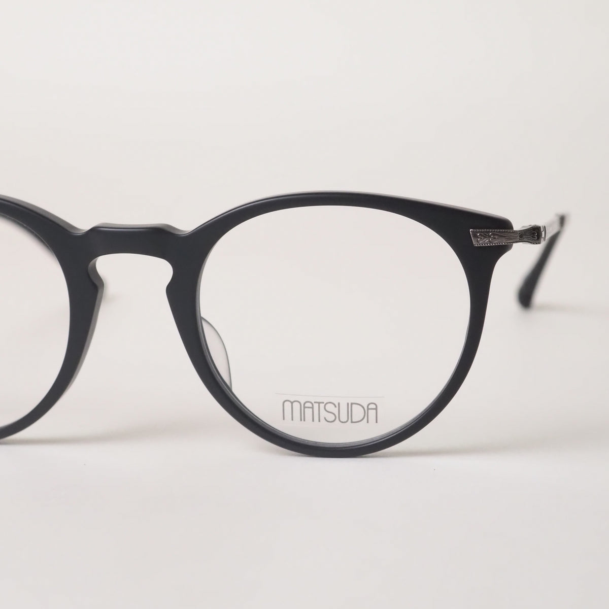 M2076 col.MBK-AS