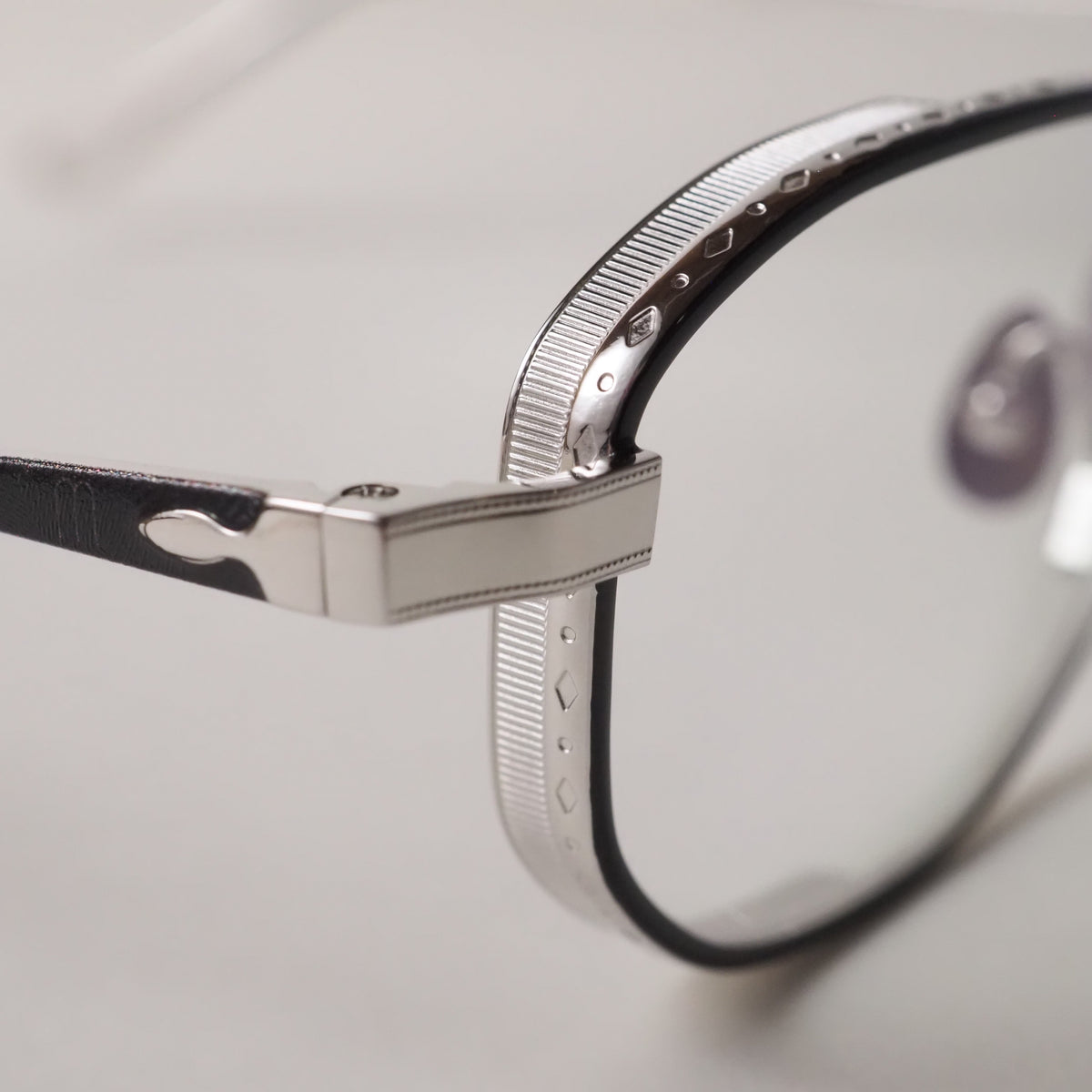 M3170 col.PW-BLK