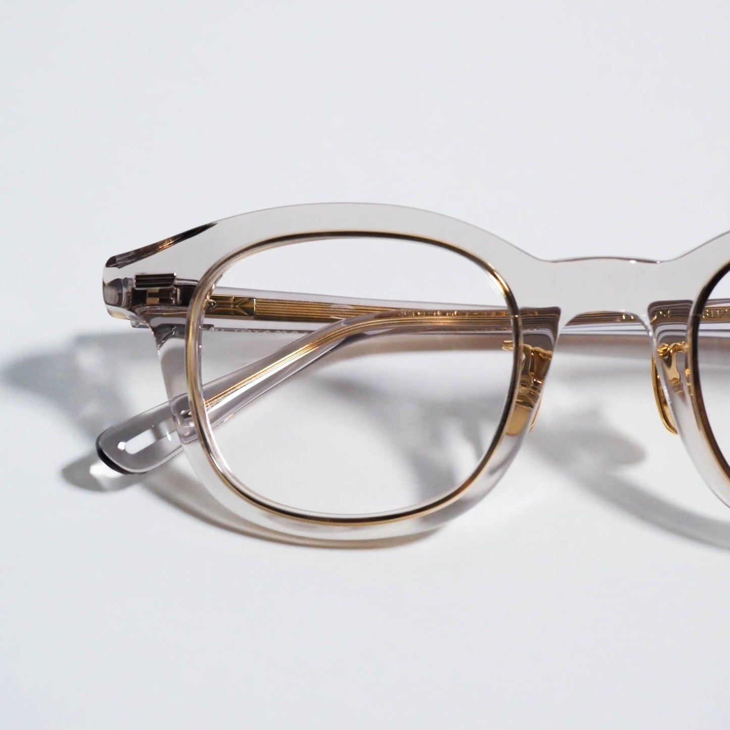 BASTILLE col.04 (Clear gray / Gold)
