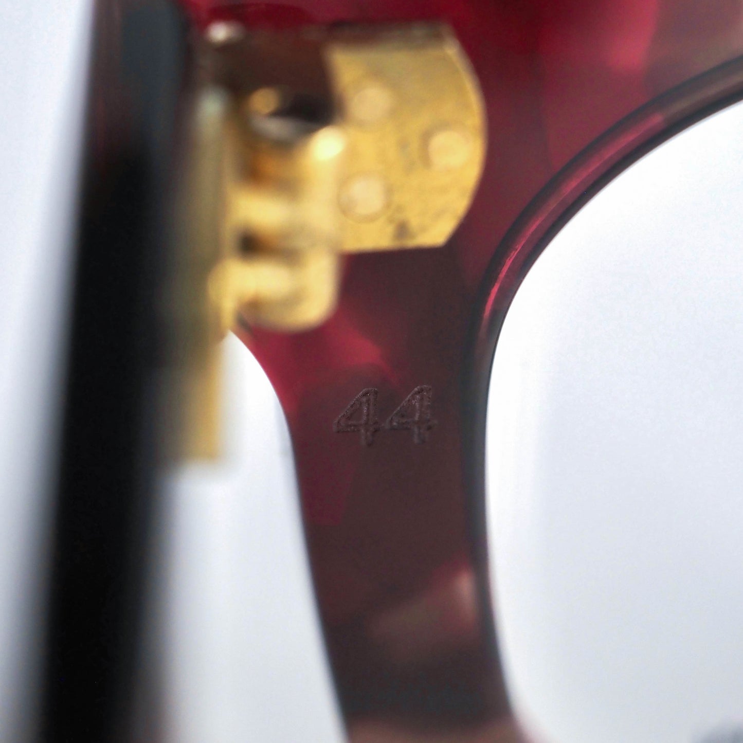 POLITICIAN(44☐25) col.Ruby Rouge