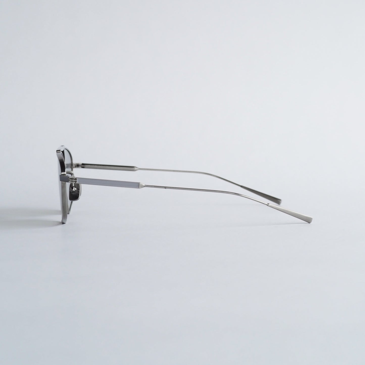 Bombardier col. ANTIQUE SILVER