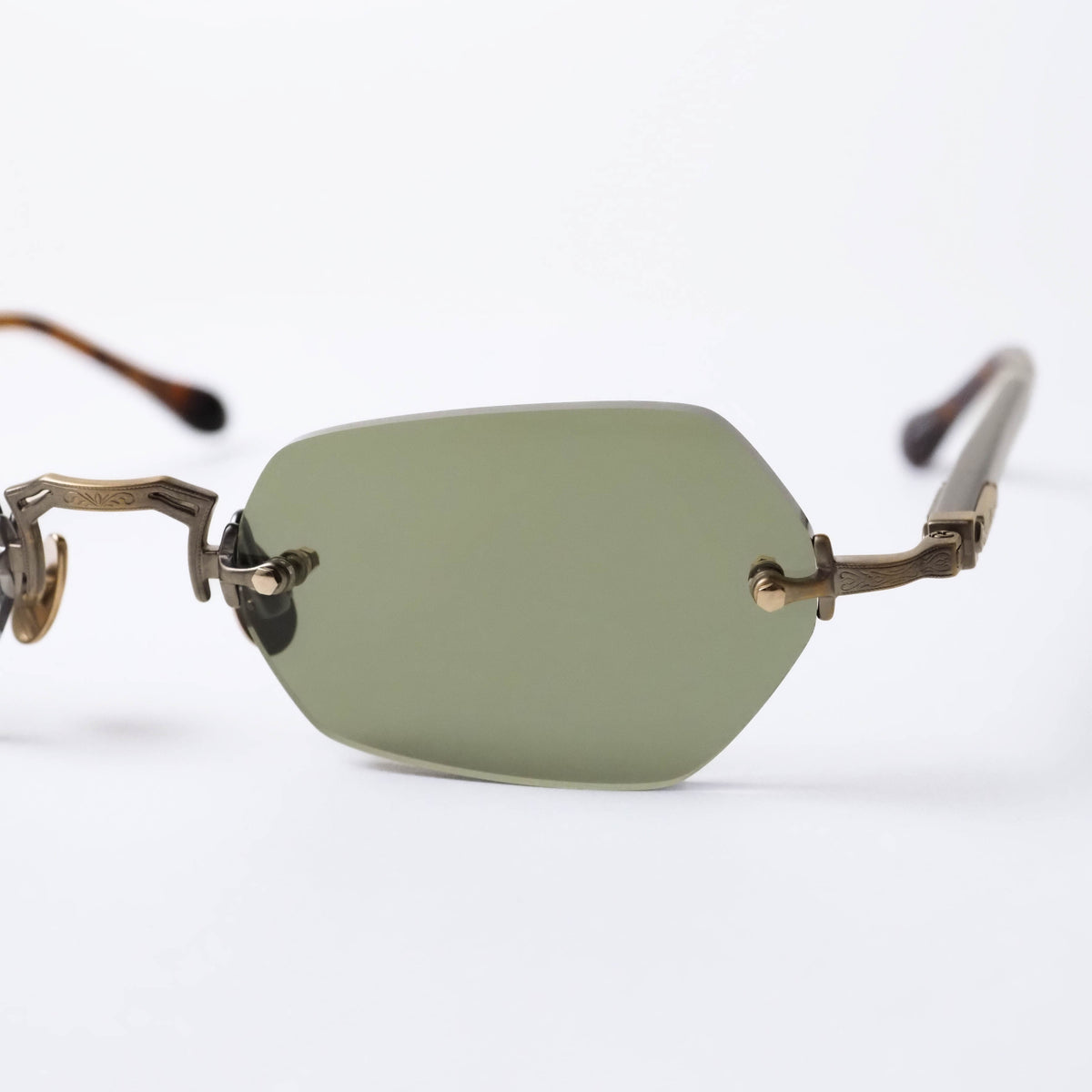 M5011 col.AG-DTO