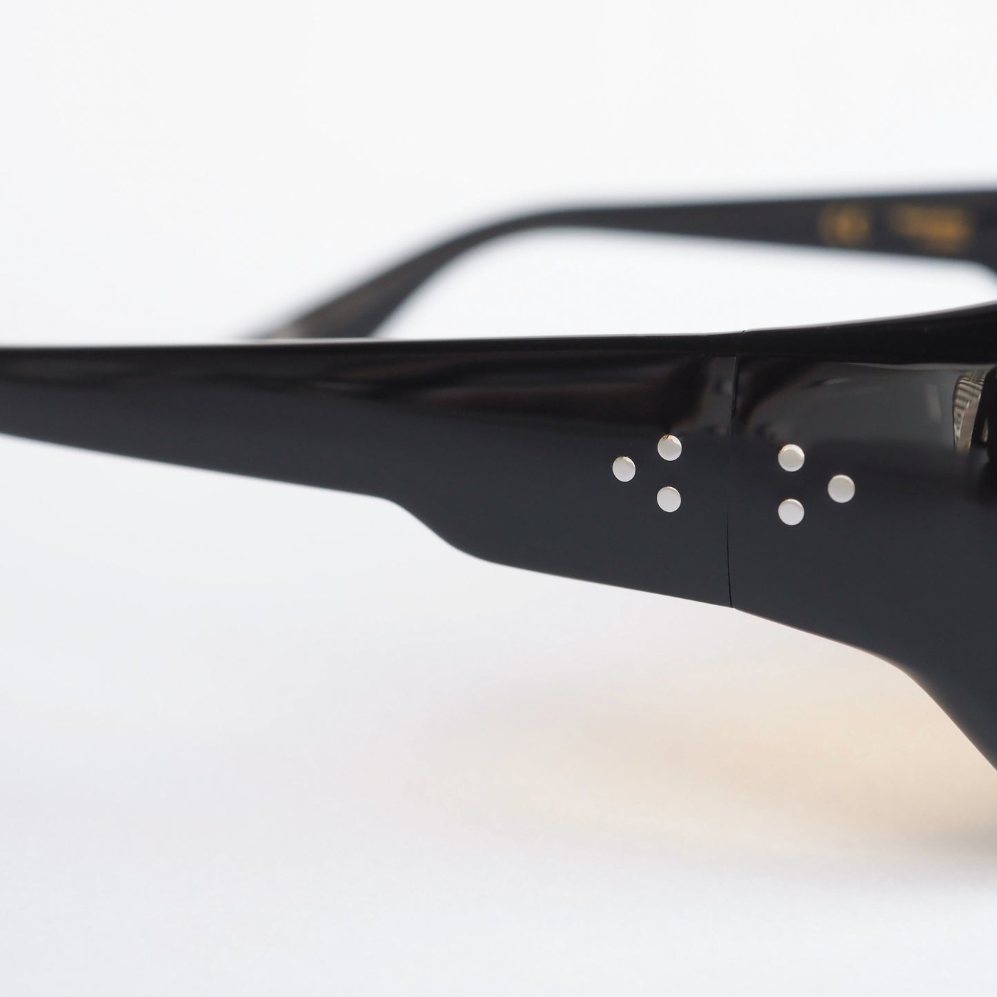 GHAIB col.Black-Amber